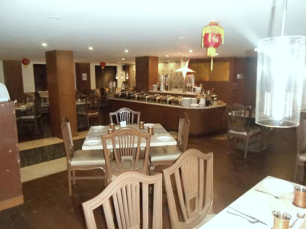 格兰特酒店 钦奈 外观 照片